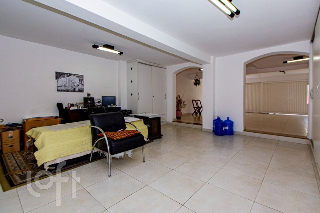 Casa à venda com 4 quartos, 244m² - Foto 23