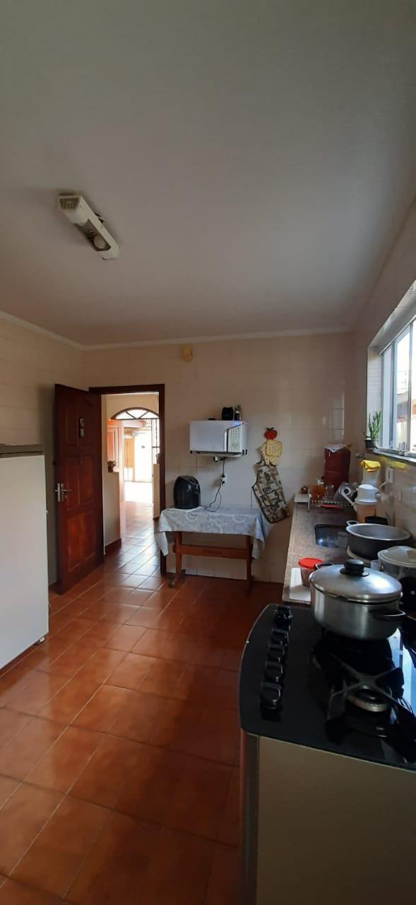 Sobrado, 3 quartos, 256 m² - Foto 4