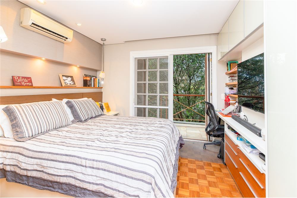 Casa, 3 quartos, 220 m² - Foto 30