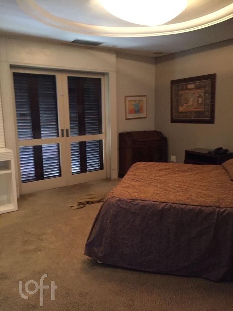 Casa à venda com 4 quartos, 550m² - Foto 26