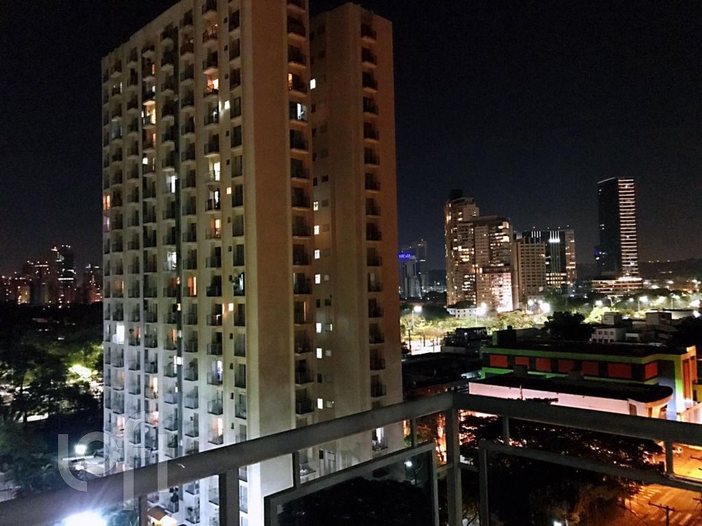 Apartamento à venda com 2 quartos, 81m² - Foto 12