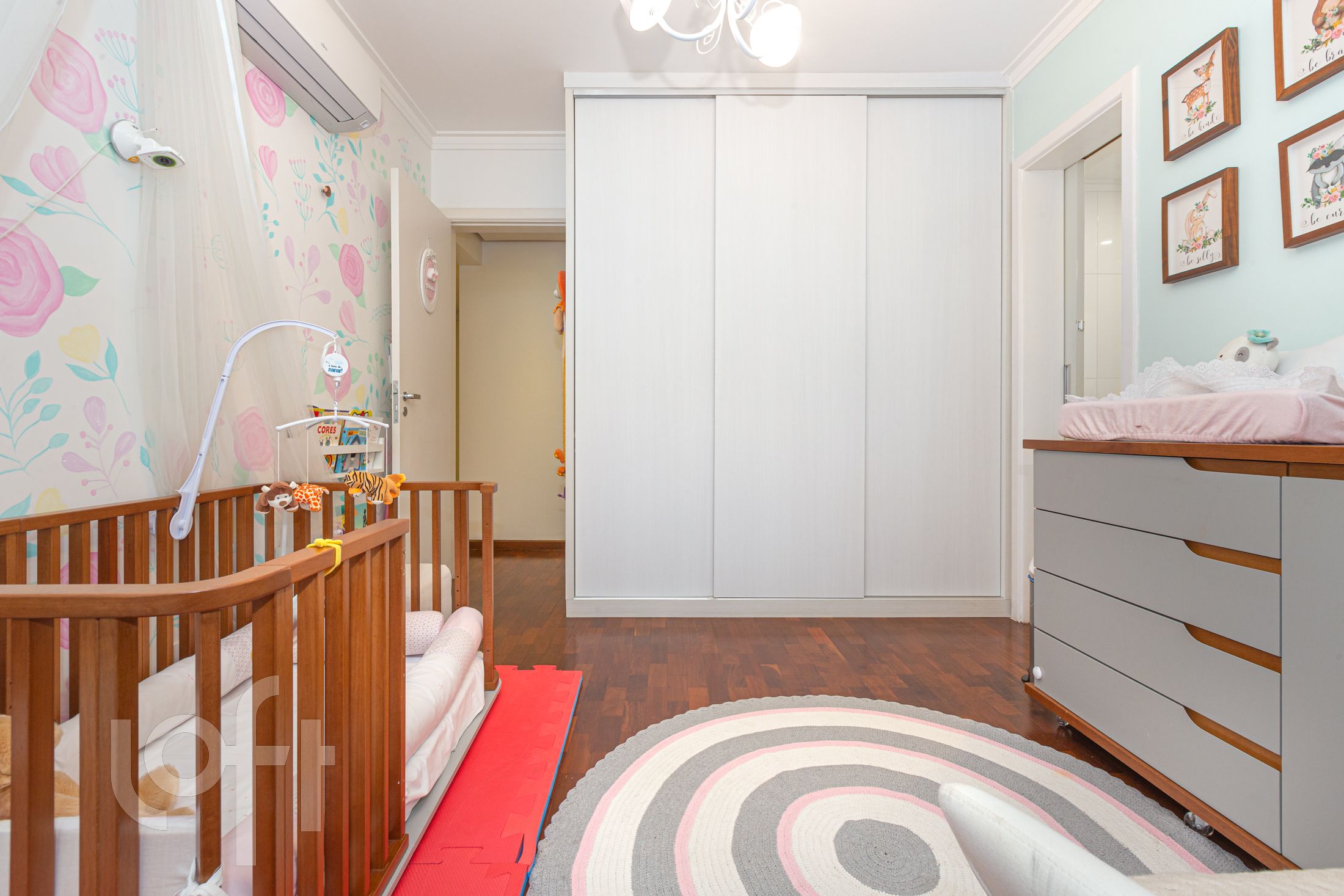 Apartamento à venda com 3 quartos, 184m² - Foto 13