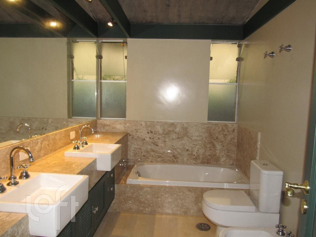 Casa, 4 quartos, 600 m² - Foto 33