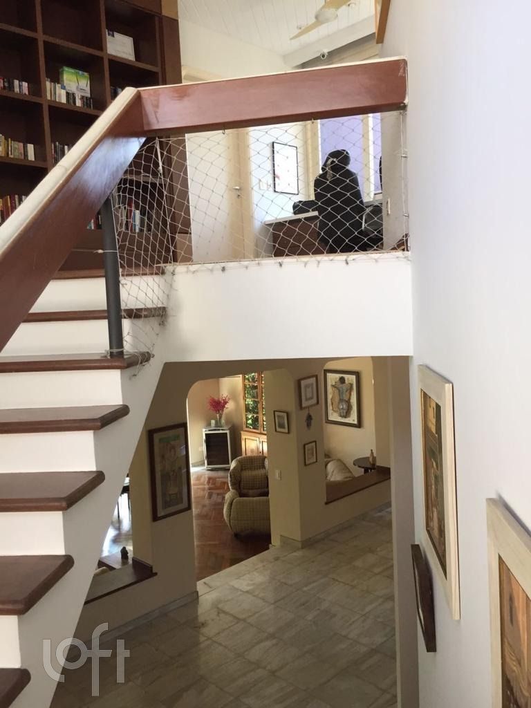 Casa à venda com 4 quartos, 550m² - Foto 8