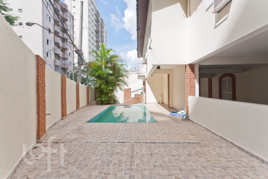 Casa, 3 quartos, 269 m² - Foto 2