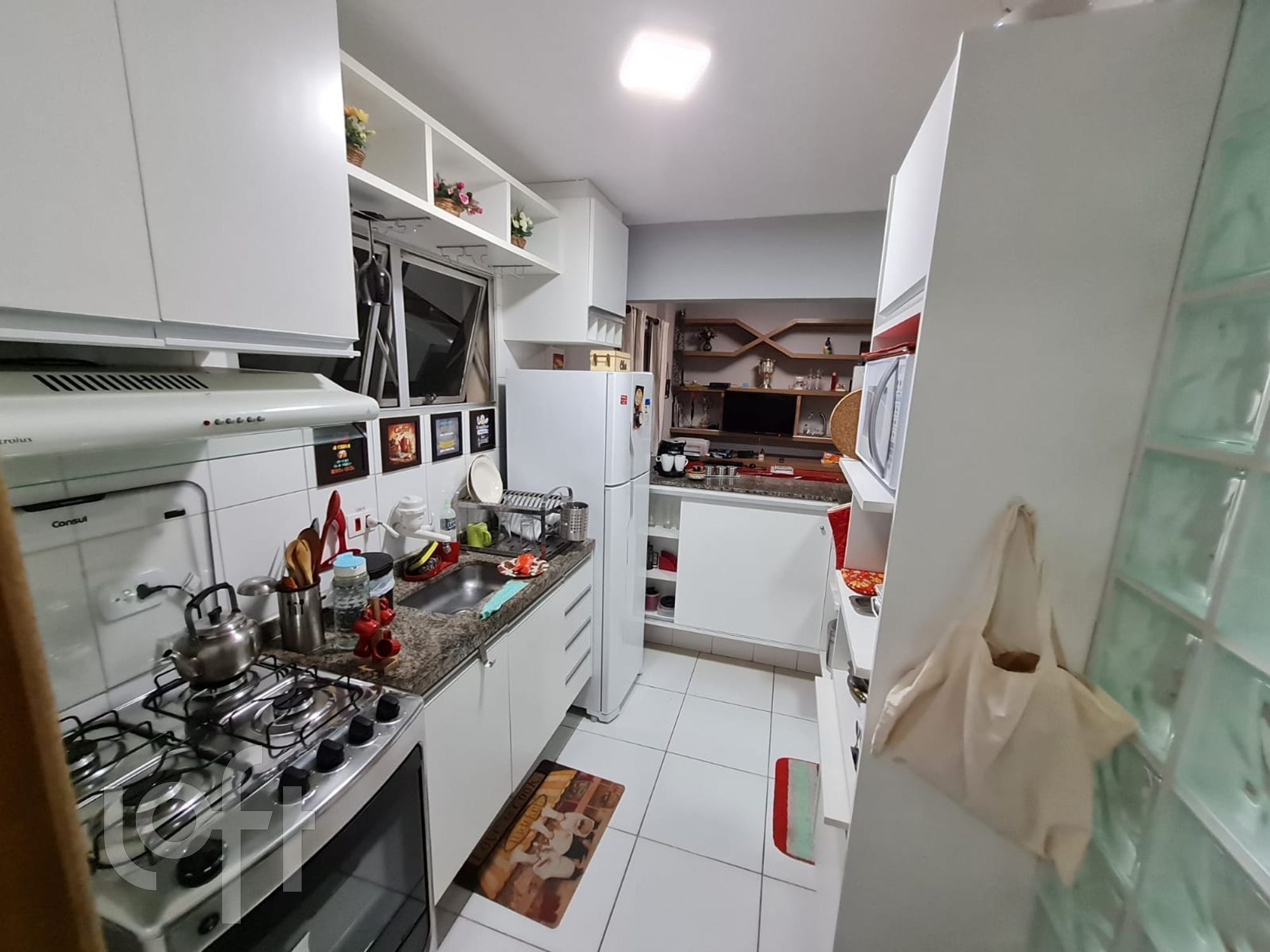 Apartamento à venda com 1 quarto, 40m² - Foto 6