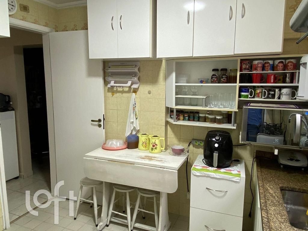 Apartamento à venda com 2 quartos, 69m² - Foto 15