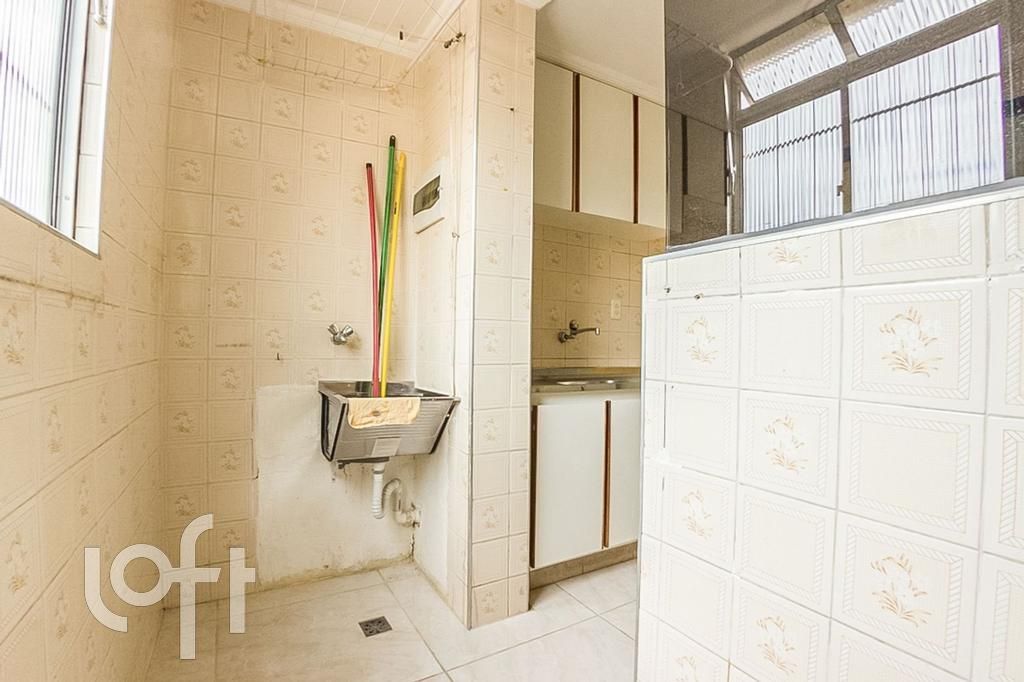Apartamento à venda com 2 quartos, 43m² - Foto 13