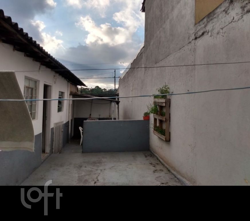 Casa à venda com 2 quartos, 75m² - Foto 15