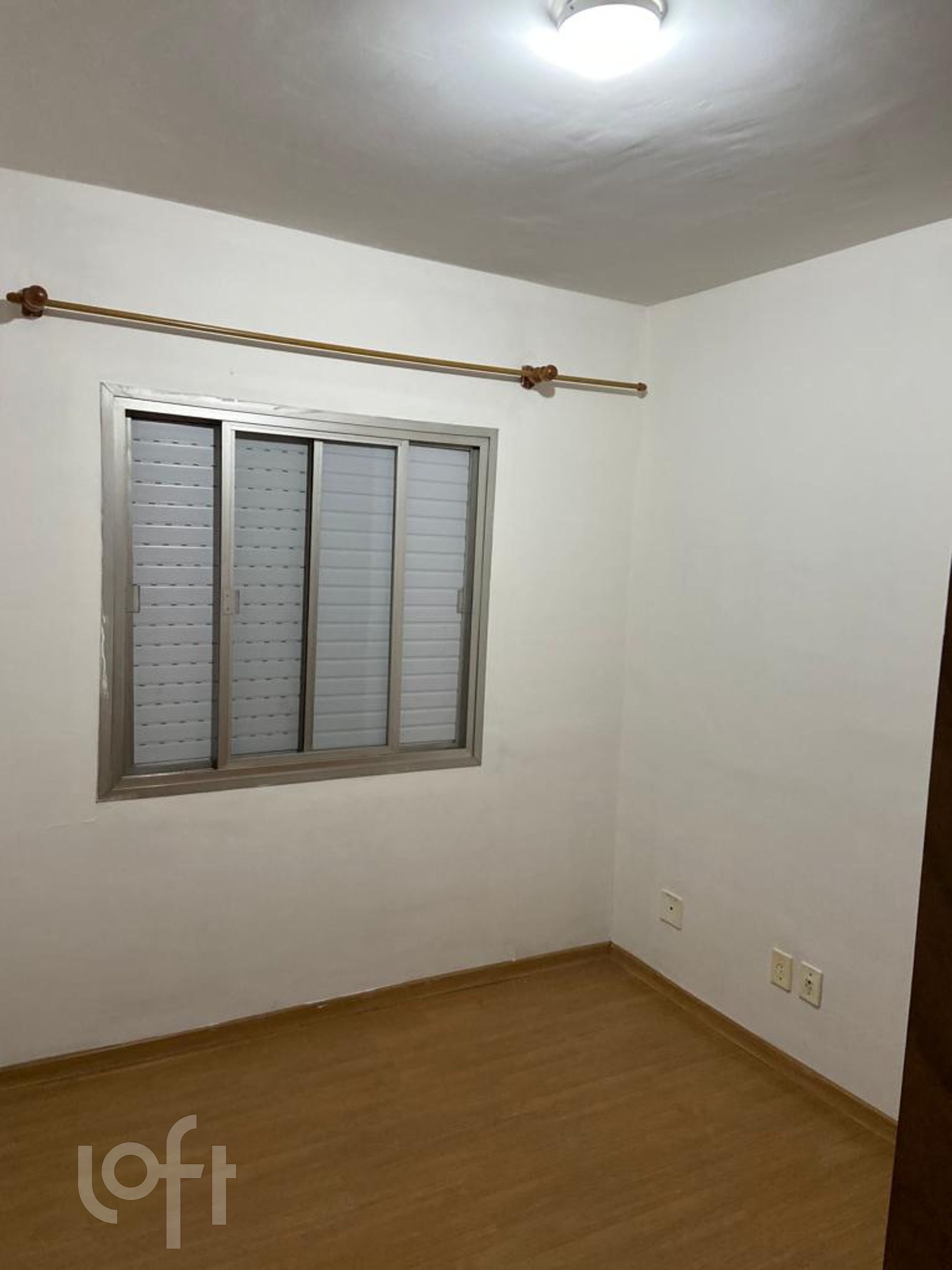Apartamento à venda com 2 quartos, 82m² - Foto 2
