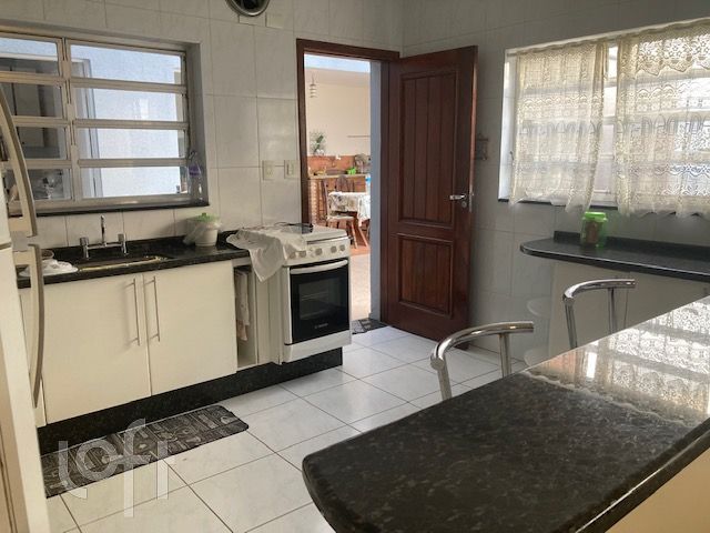 Casa, 4 quartos, 205 m² - Foto 46