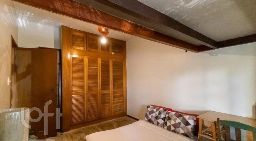 Casa, 5 quartos, 240 m² - Foto 10