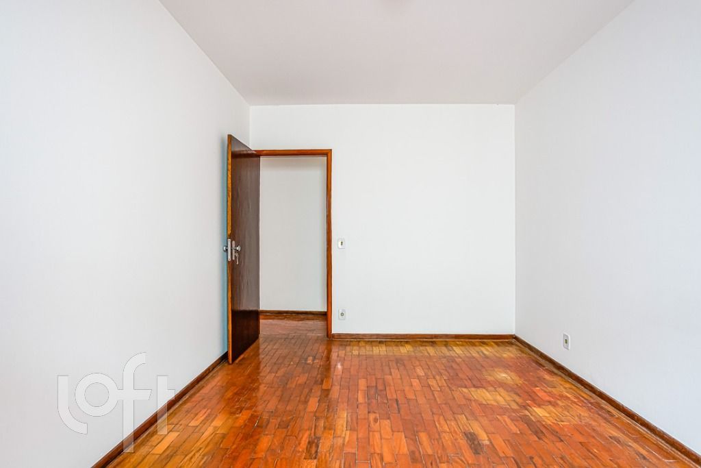 Casa à venda com 3 quartos, 131m² - Foto 9
