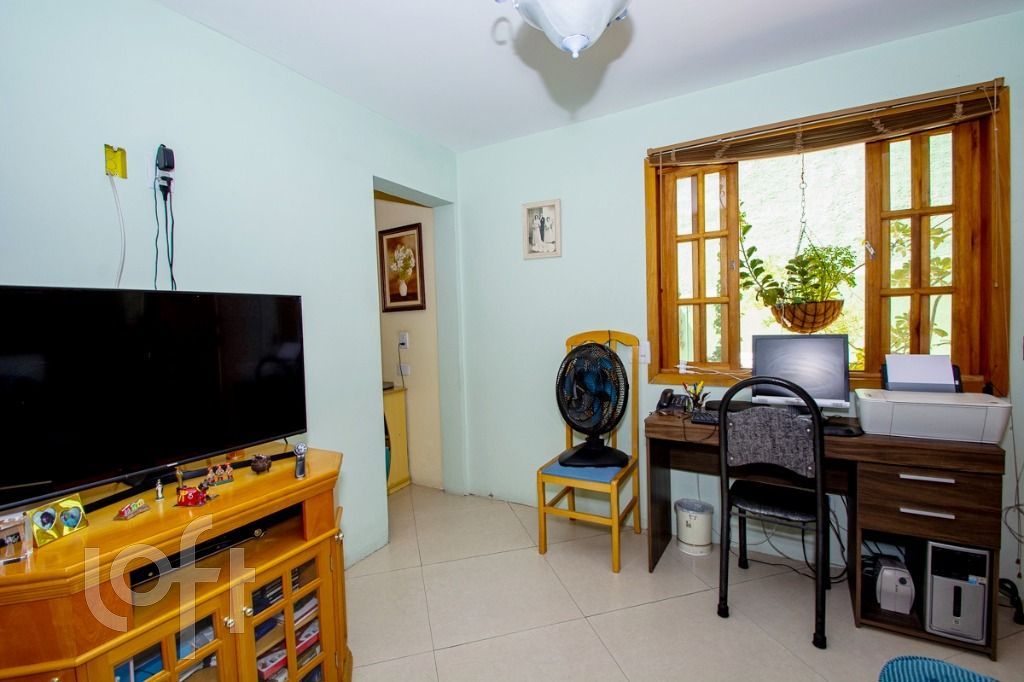 Casa à venda com 3 quartos, 270m² - Foto 18
