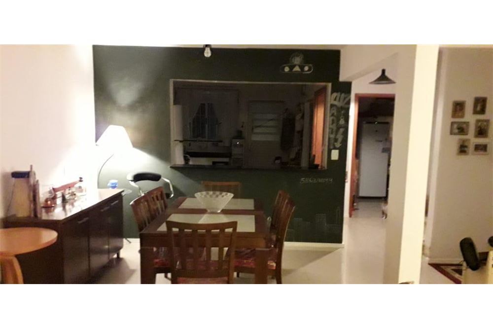 Casa, 3 quartos, 220 m² - Foto 2