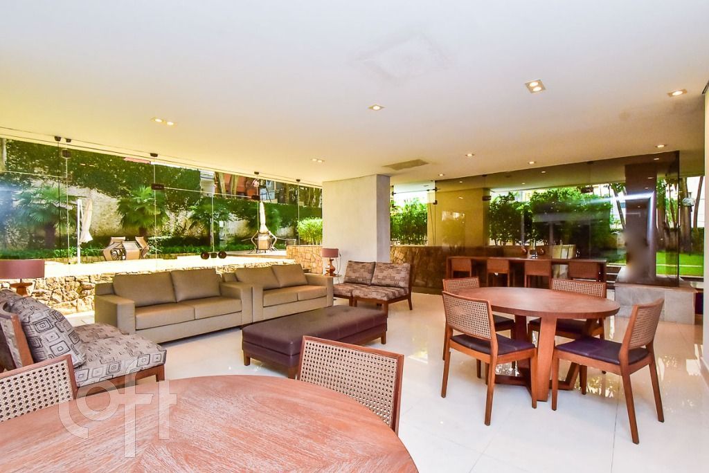 Apartamento à venda com 4 quartos, 278m² - Foto 13