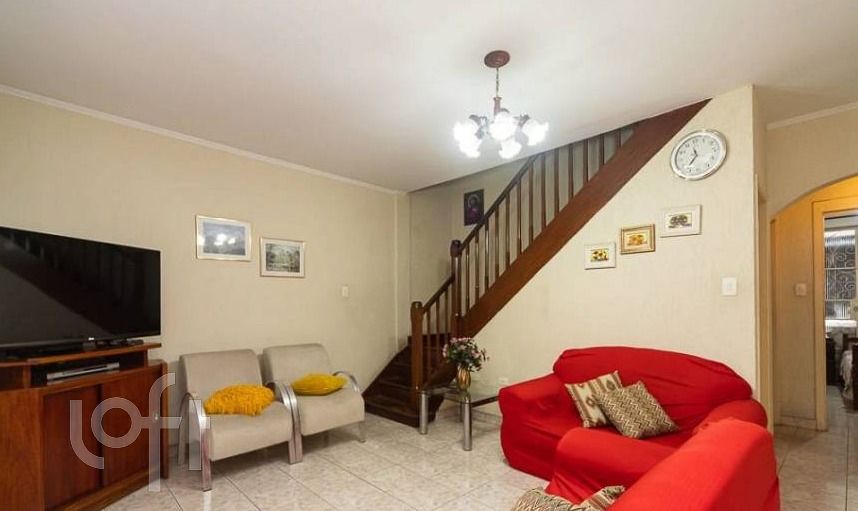 Casa à venda com 3 quartos, 146m² - Foto 1