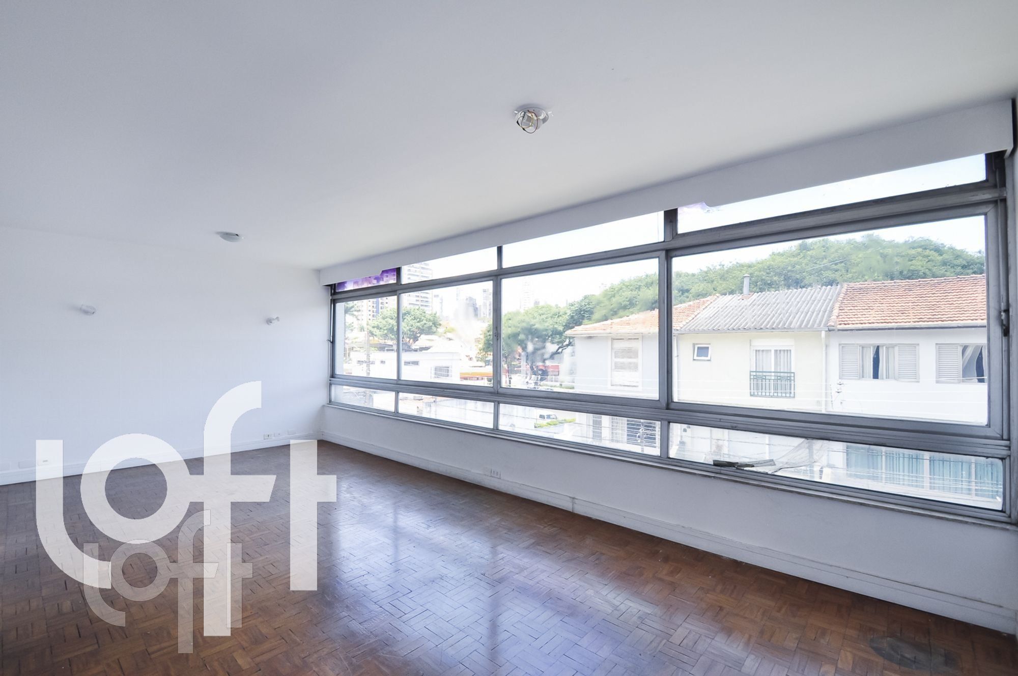 Apartamento à venda com 3 quartos, 185m² - Foto 1