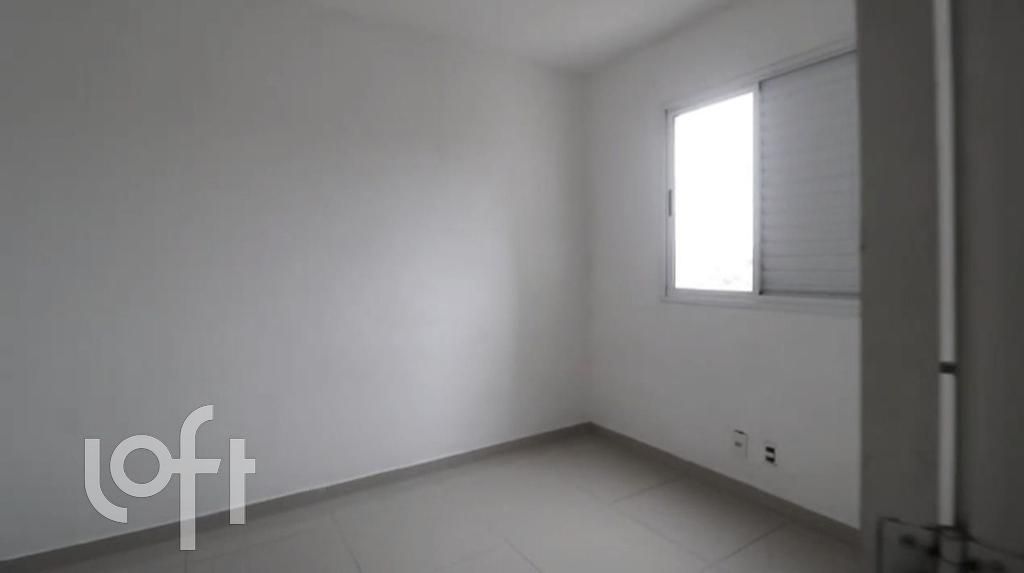 Apartamento à venda com 2 quartos, 48m² - Foto 4