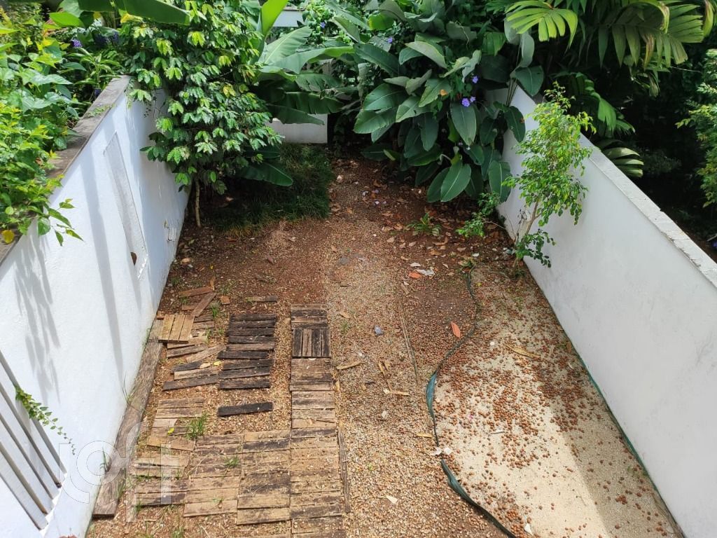 Casa à venda com 3 quartos, 210m² - Foto 45