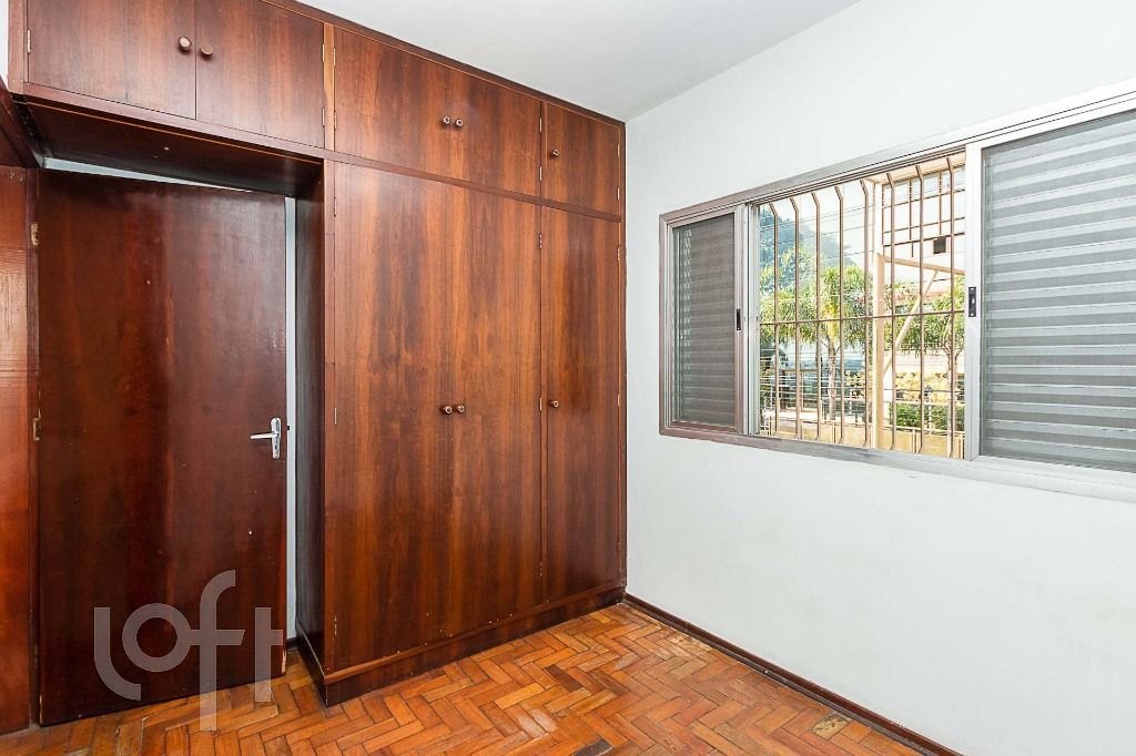 Casa à venda com 3 quartos, 231m² - Foto 16