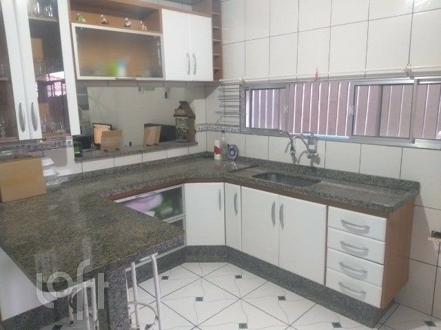 Casa à venda com 3 quartos, 150m² - Foto 4