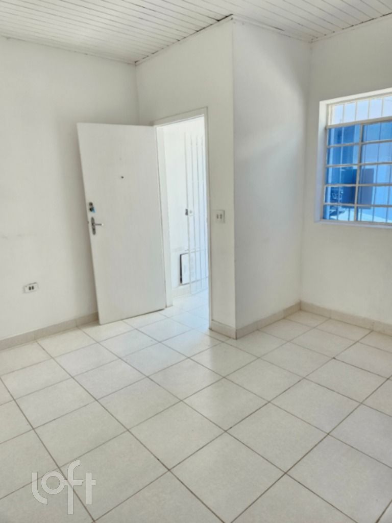 Casa à venda com 2 quartos, 60m² - Foto 1