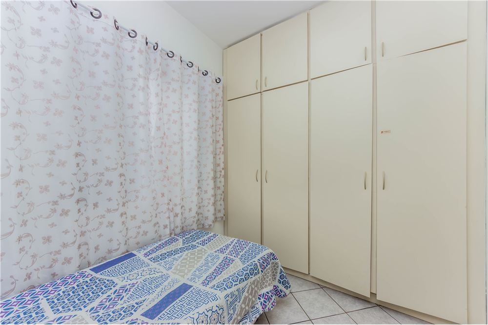 Casa à venda com 2 quartos, 80m² - Foto 6