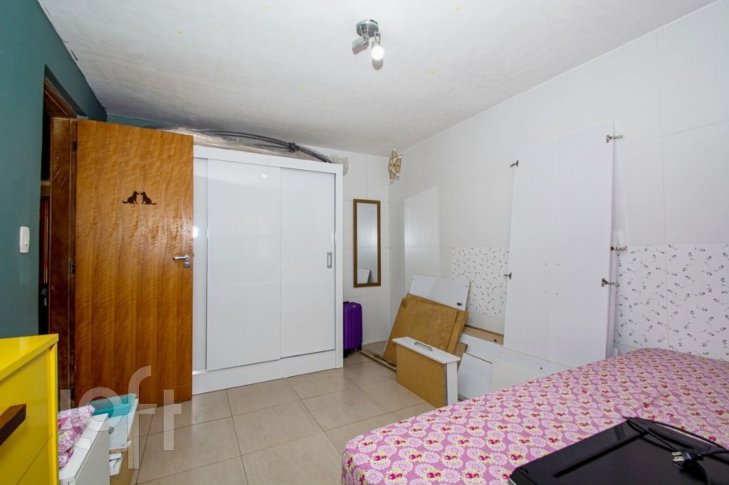 Casa à venda com 3 quartos, 270m² - Foto 8