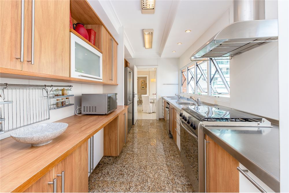 Apartamento, 3 quartos, 243 m² - Foto 53