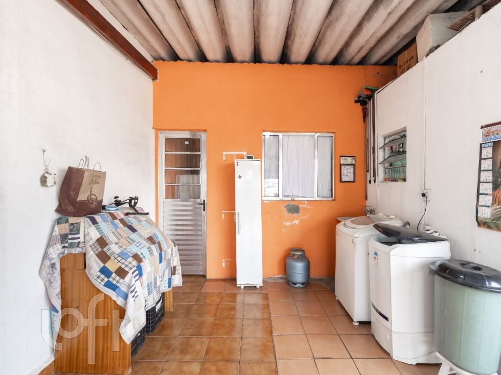 Casa à venda com 4 quartos, 160m² - Foto 24