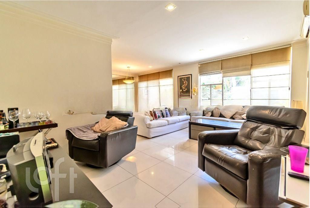 Casa à venda com 5 quartos, 250m² - Foto 51