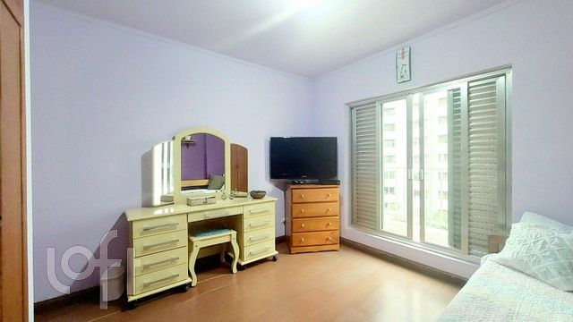 Apartamento à venda com 3 quartos, 113m² - Foto 13
