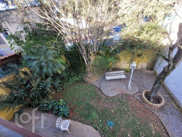 Casa à venda com 3 quartos, 160m² - Foto 2