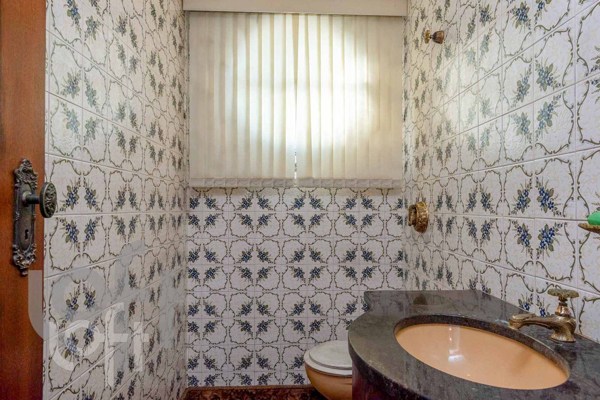 Apartamento à venda com 3 quartos, 225m² - Foto 47