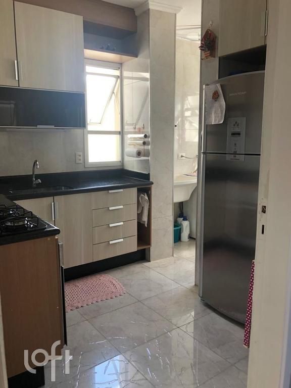 Apartamento à venda com 3 quartos, 74m² - Foto 11