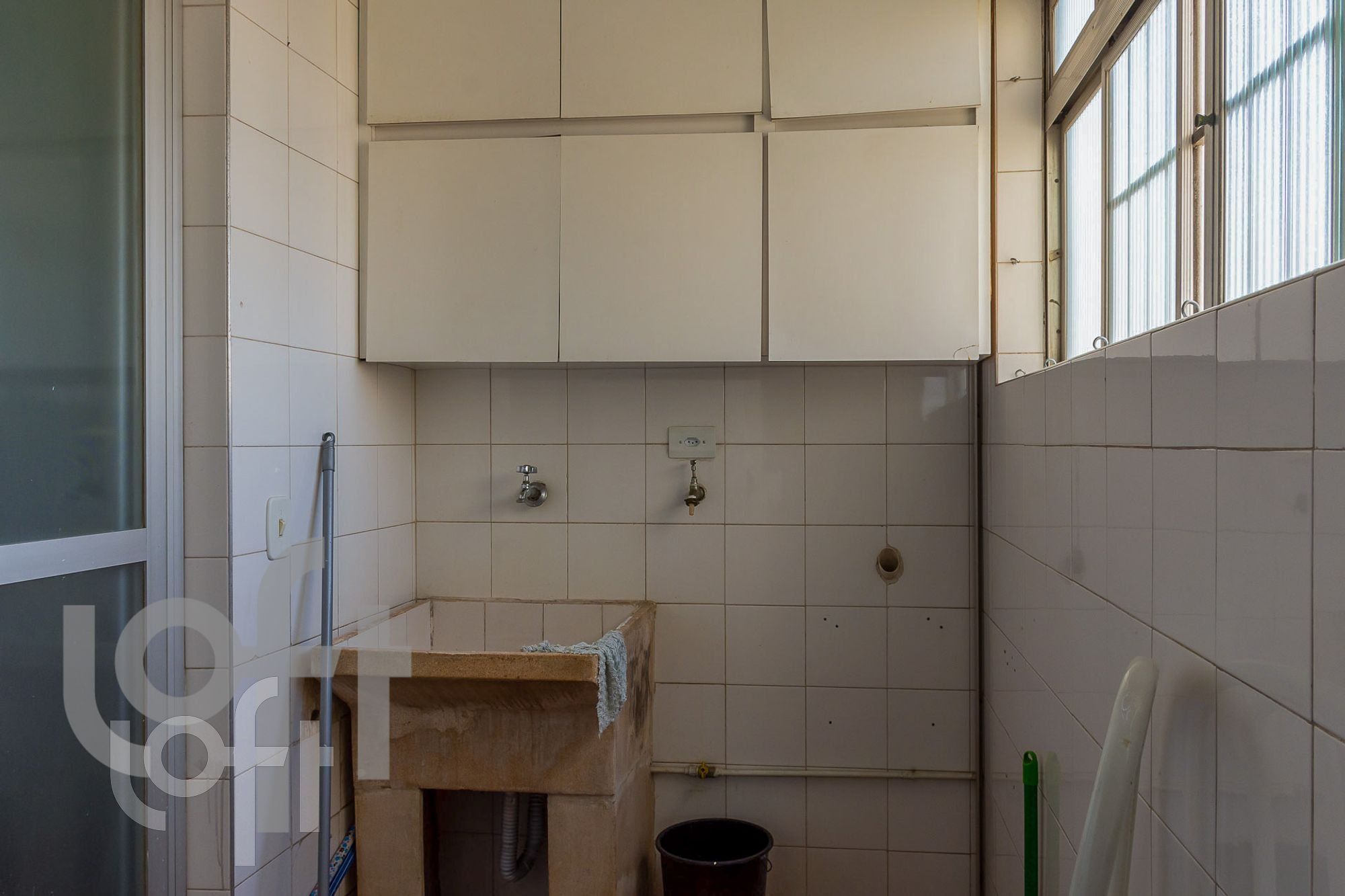 Apartamento à venda com 2 quartos, 135m² - Foto 19