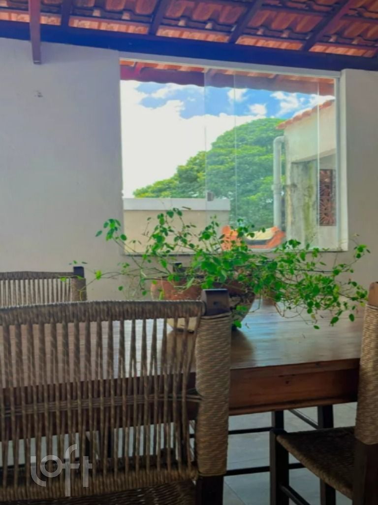 Casa à venda com 2 quartos, 235m² - Foto 14