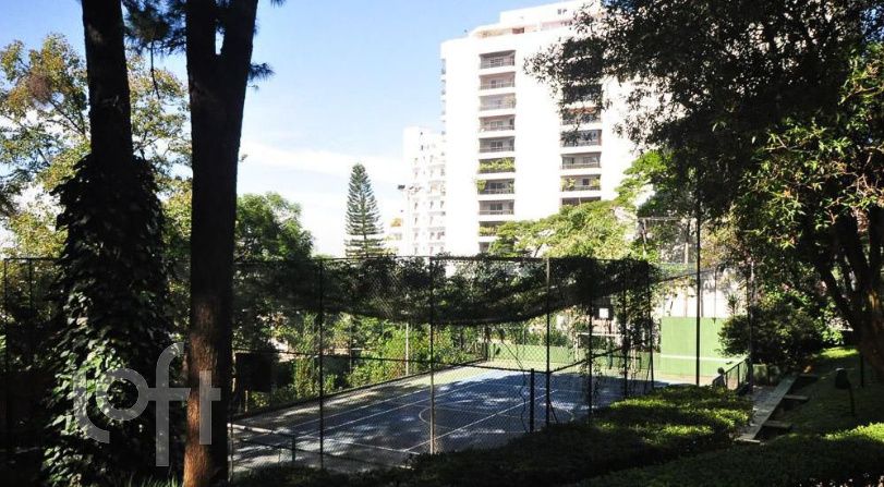 Apartamento à venda com 4 quartos, 210m² - Foto 10