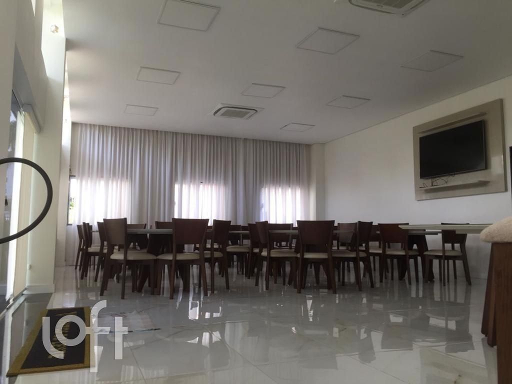 Apartamento, 2 quartos, 52 m² - Foto 4