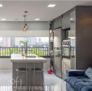 Apartamento à venda com 2 quartos, 67m² - Foto 2