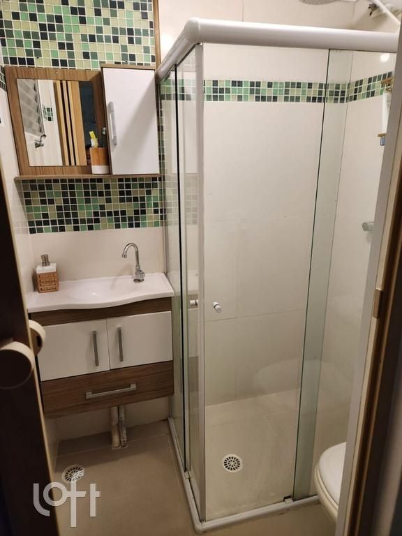 Apartamento à venda com 2 quartos, 62m² - Foto 4