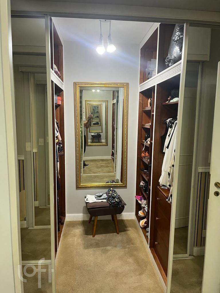 Apartamento à venda com 4 quartos, 247m² - Foto 8