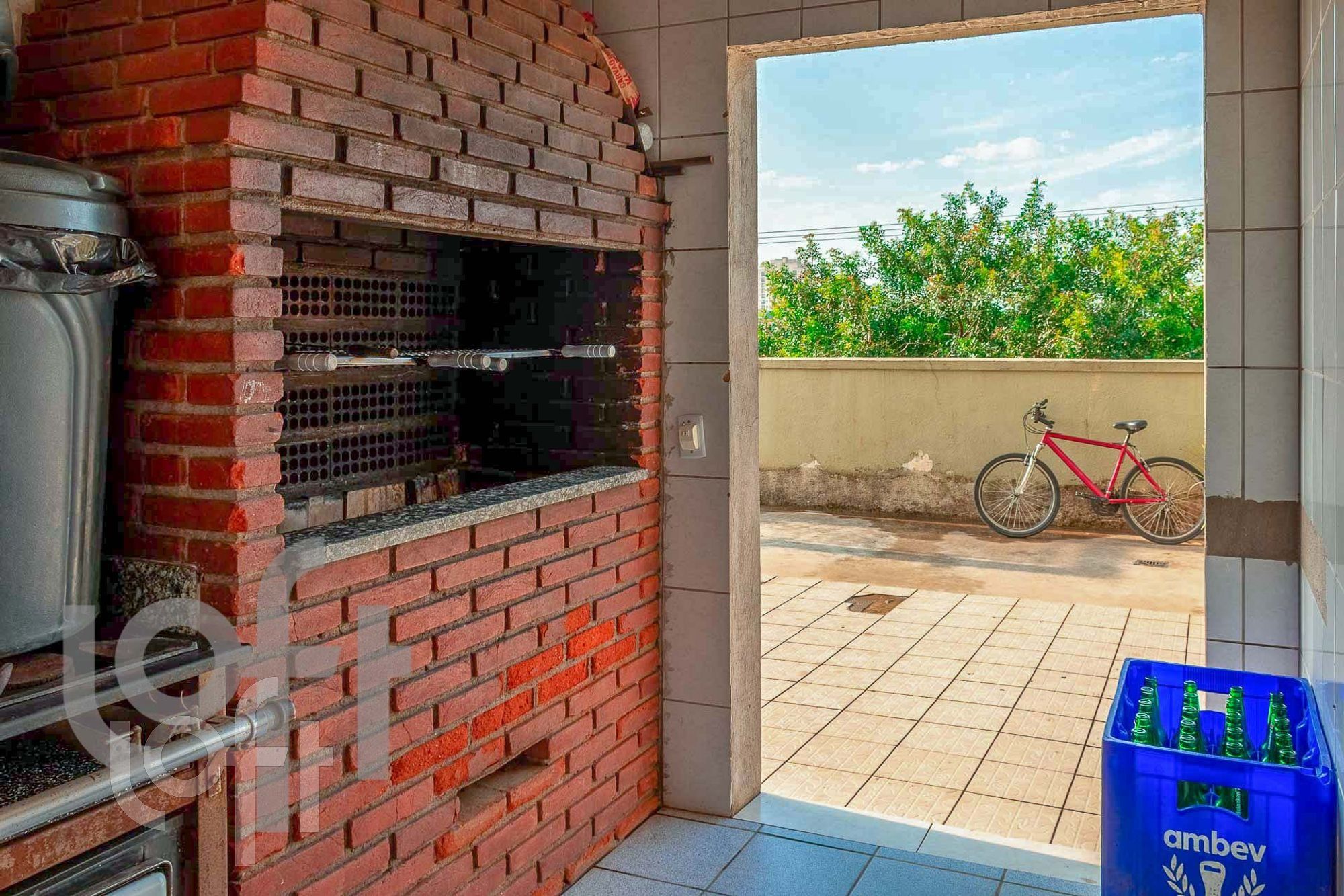Apartamento à venda com 2 quartos, 135m² - Foto 27