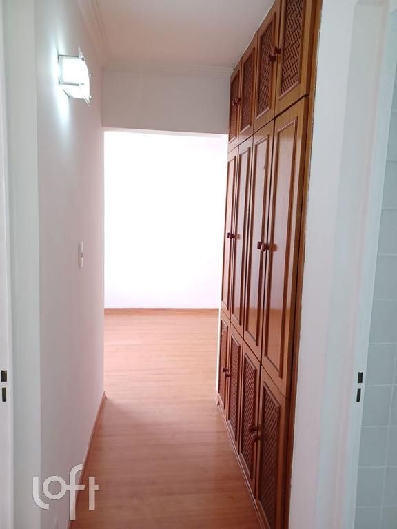 Apartamento à venda com 3 quartos, 67m² - Foto 2