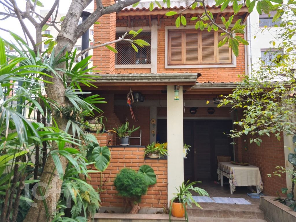 Casa, 3 quartos, 200 m² - Foto 1