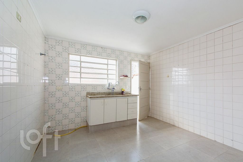 Casa à venda com 2 quartos, 85m² - Foto 14