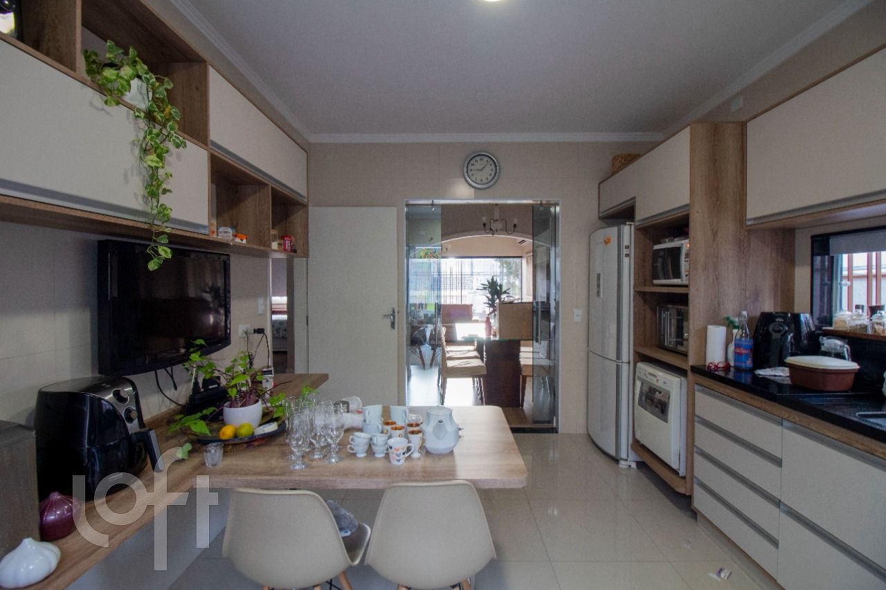 Casa, 3 quartos, 209 m² - Foto 35