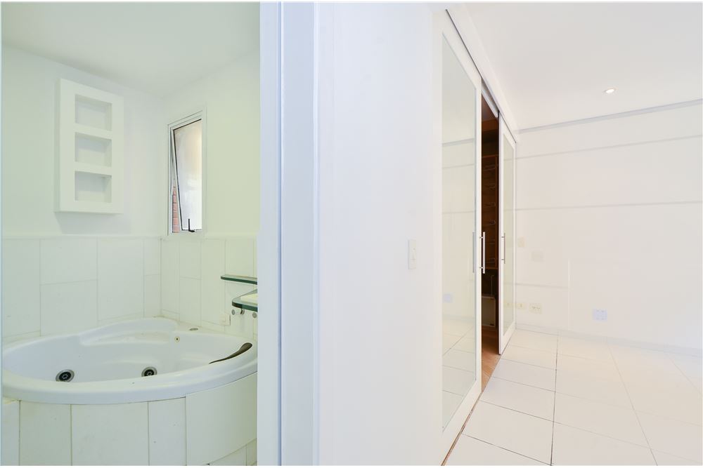 Apartamento à venda com 3 quartos, 129m² - Foto 25