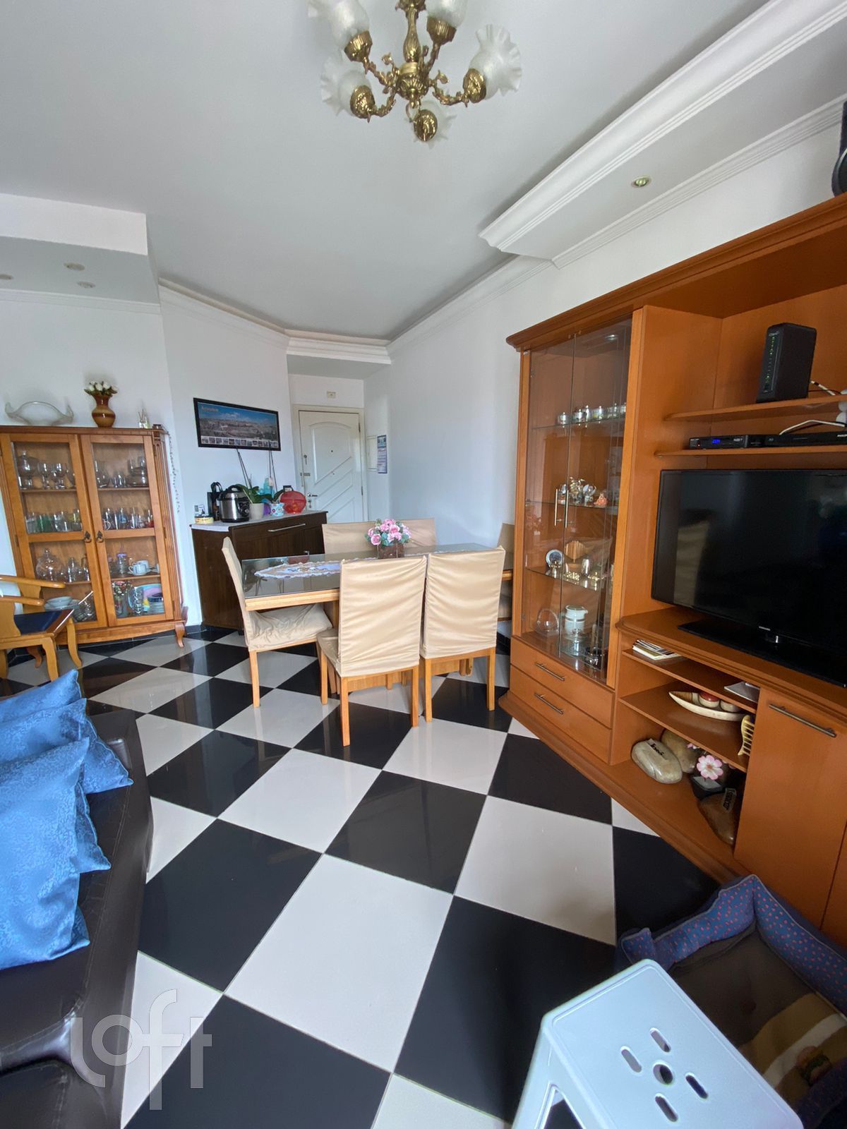 Apartamento à venda com 3 quartos, 90m² - Foto 1